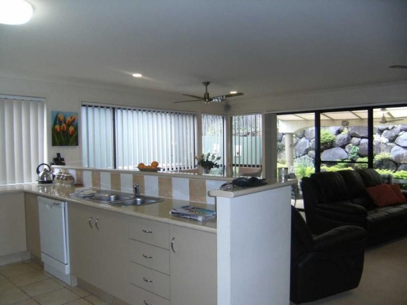 6 Melastoma Way, Arundel QLD 4214