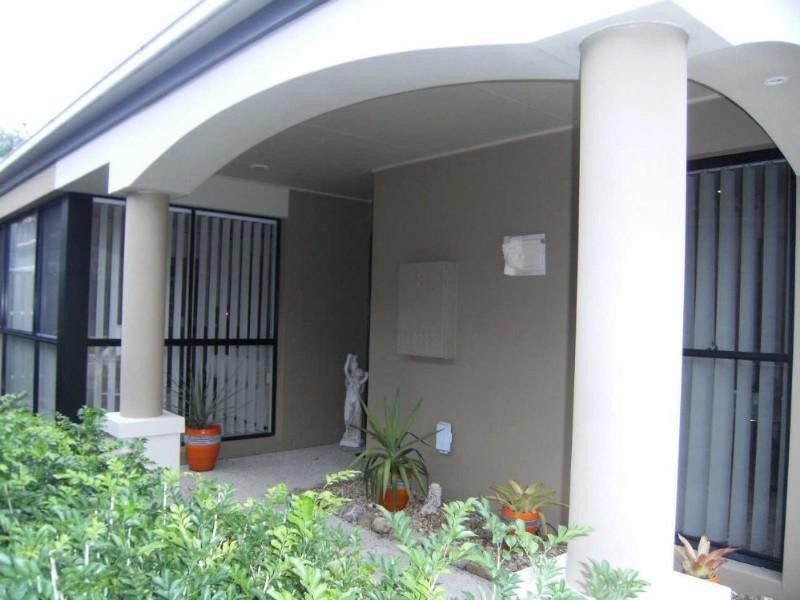 6 Melastoma Way, Arundel QLD 4214