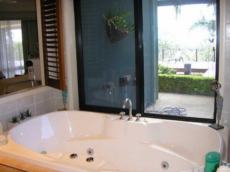 53 Highvale Drive, Helensvale QLD 4212