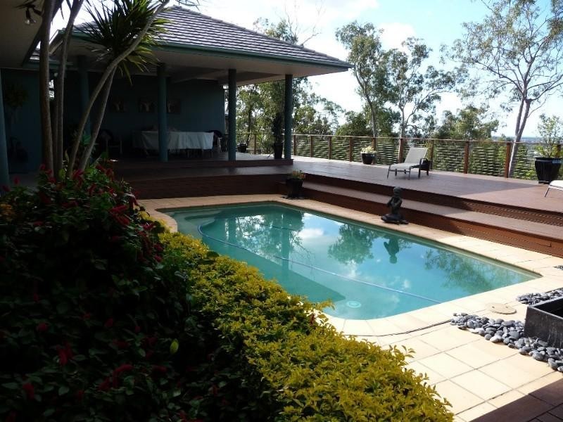 53 Highvale Drive, Helensvale QLD 4212