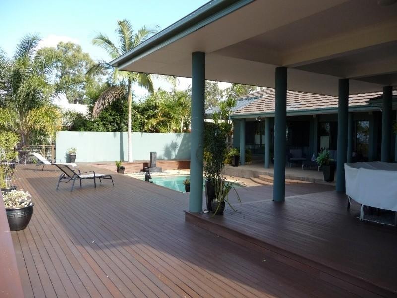 53 Highvale Drive, Helensvale QLD 4212