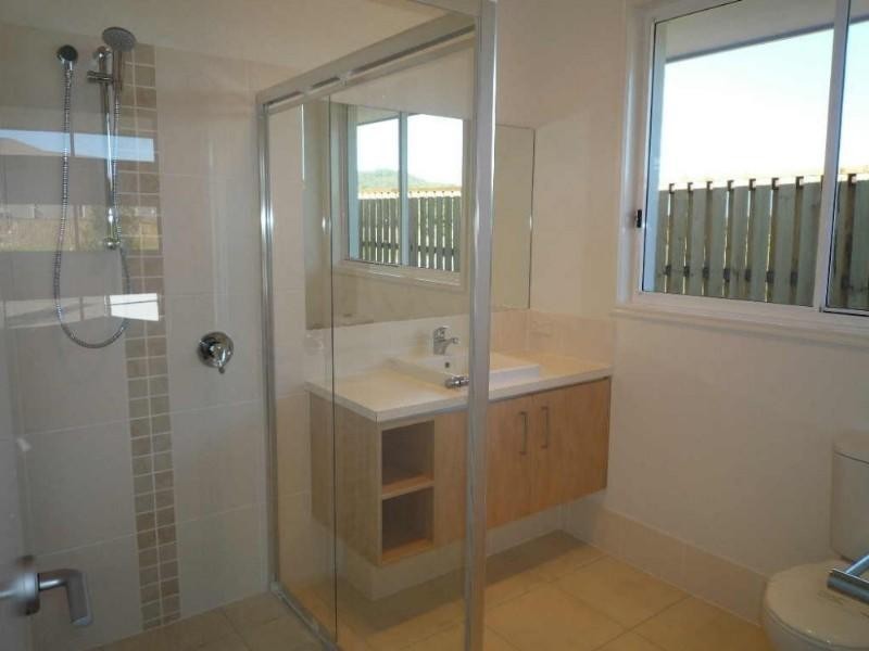 7 Drafters Crescent, Upper Coomera QLD 4209