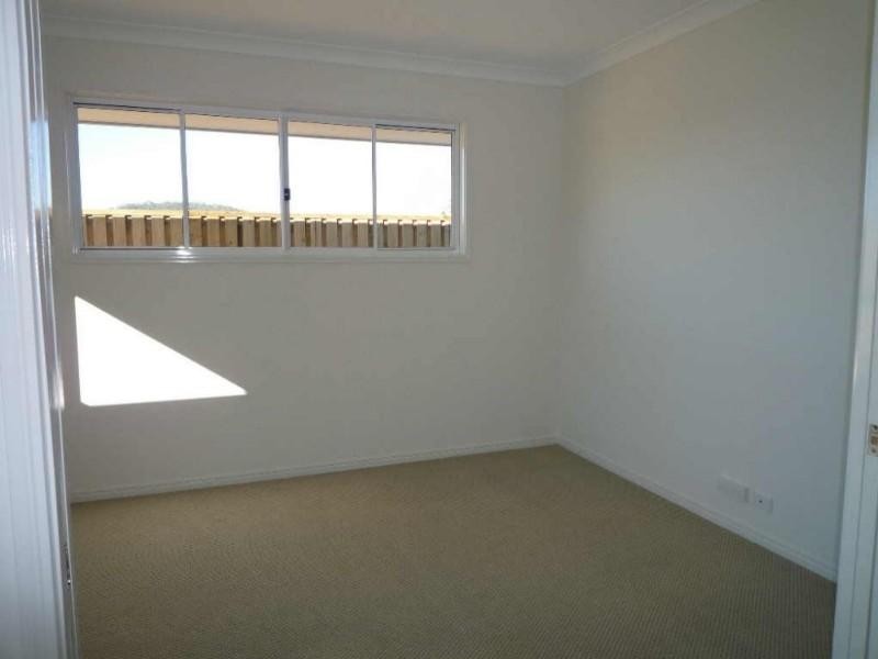 7 Drafters Crescent, Upper Coomera QLD 4209