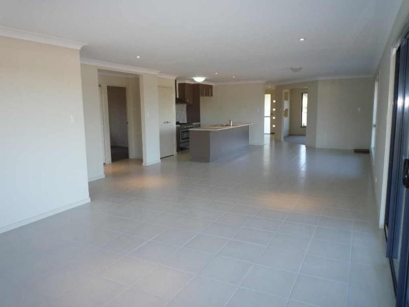 16 Torrington Street, Upper Coomera QLD 4209