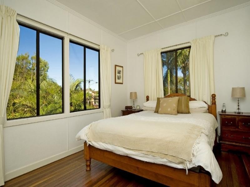 19 Allden Avenue, Labrador QLD 4215