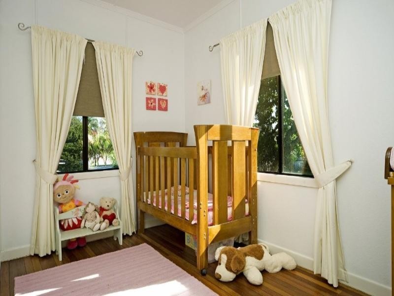 19 Allden Avenue, Labrador QLD 4215