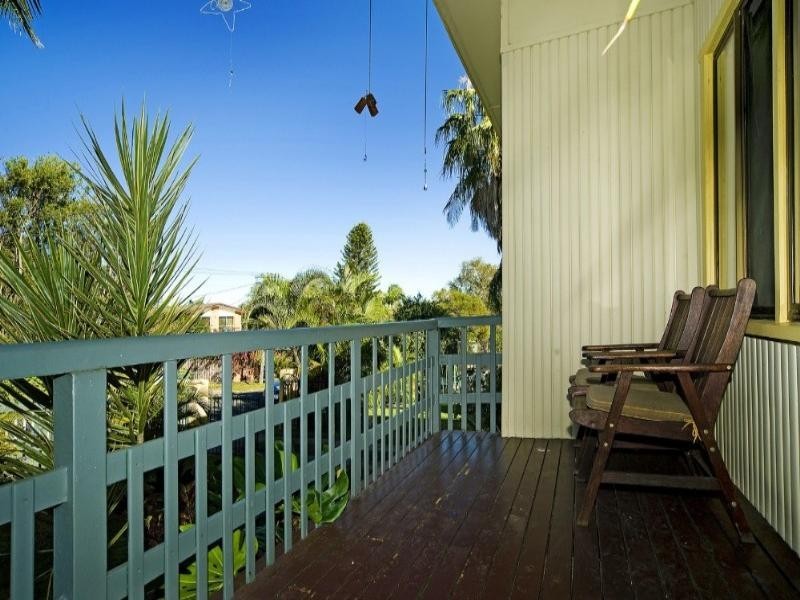 19 Allden Avenue, Labrador QLD 4215