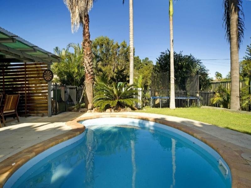 19 Allden Avenue, Labrador QLD 4215