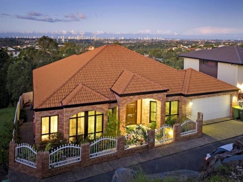 74 Armstrong Way, Highland Park QLD 4211