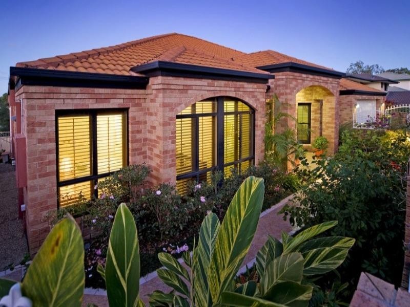 74 Armstrong Way, Highland Park QLD 4211