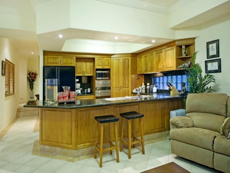 74 Armstrong Way, Highland Park QLD 4211