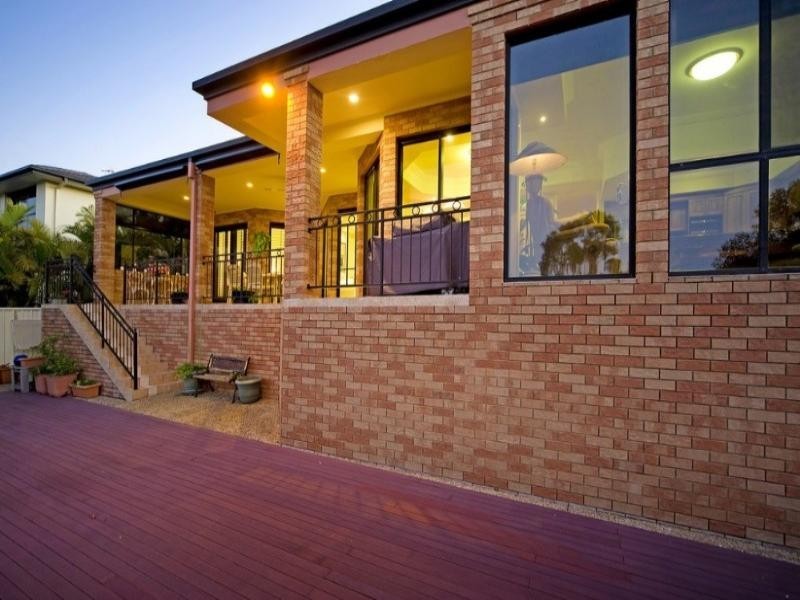 74 Armstrong Way, Highland Park QLD 4211