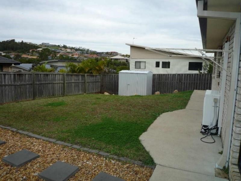 3 Hawker Street, Pacific Pines QLD 4211