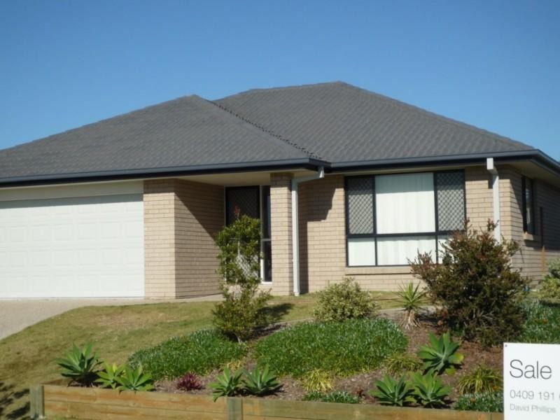 50 Codrington Circuit, Pacific Pines QLD 4211