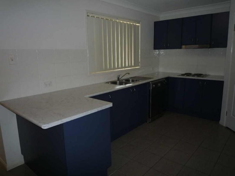 50 Codrington Circuit, Pacific Pines QLD 4211