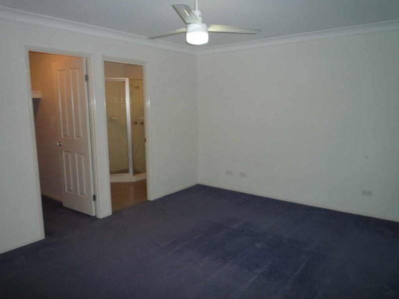 50 Codrington Circuit, Pacific Pines QLD 4211