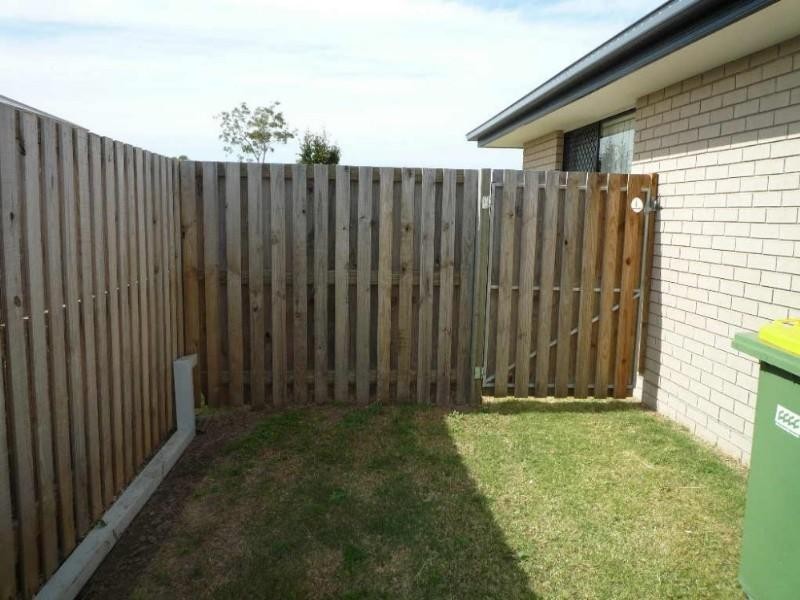 50 Codrington Circuit, Pacific Pines QLD 4211