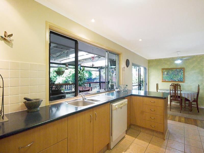 43 Freda Street, Ashmore QLD 4214