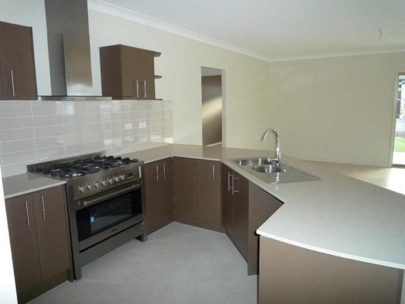 7 Kellor Court, Upper Coomera QLD 4209