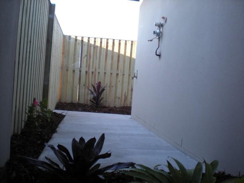 Pacific Pines QLD 4211