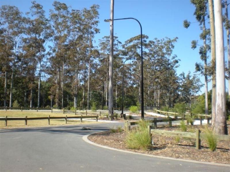 Pacific Pines QLD 4211