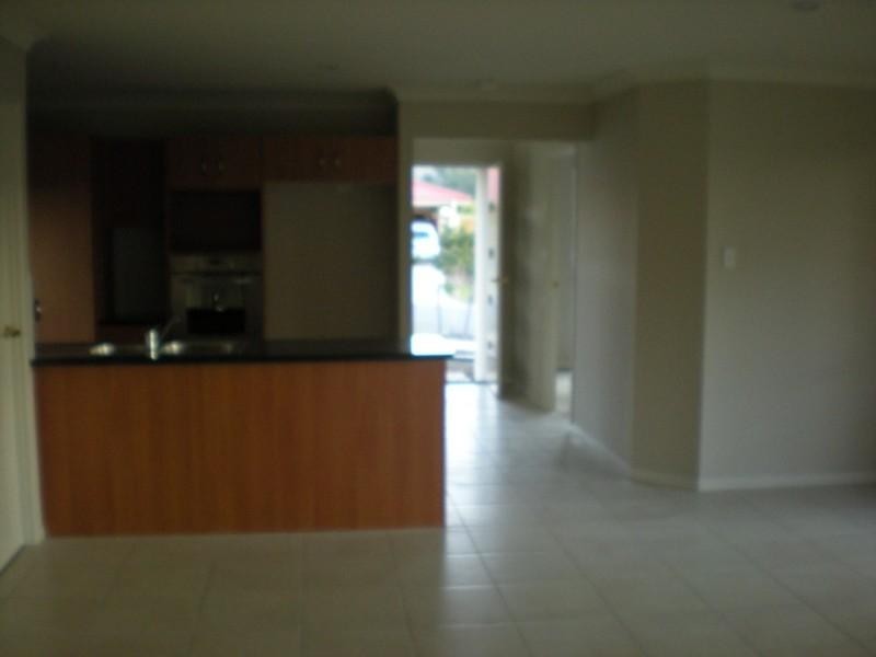 Pacific Pines QLD 4211