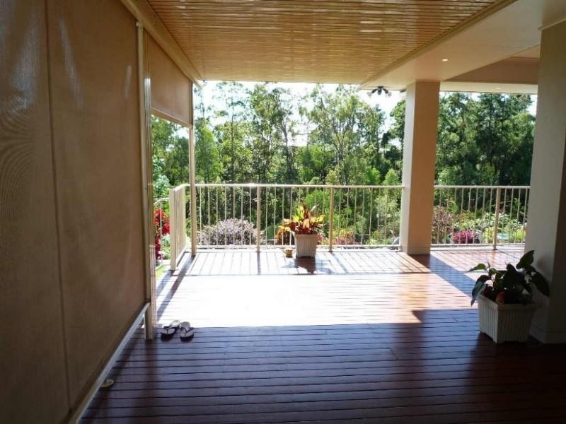 11 Huxley Court, Pacific Pines QLD 4211