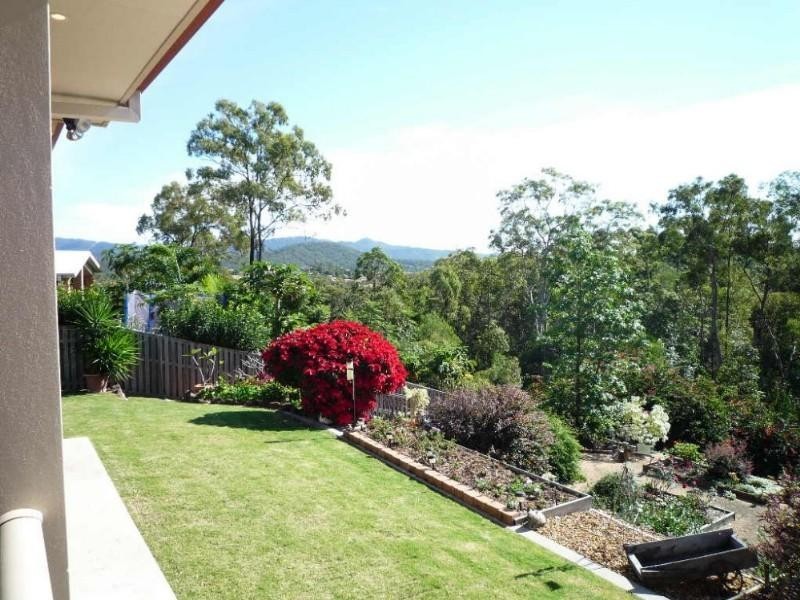 11 Huxley Court, Pacific Pines QLD 4211