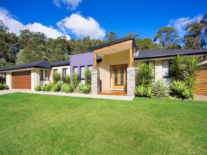 62 Roberts Drive, Maudsland QLD 4210