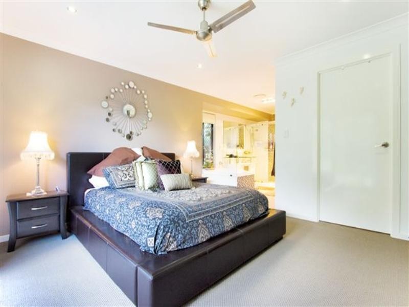 62 Roberts Drive, Maudsland QLD 4210