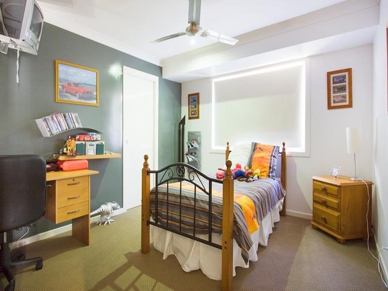 62 Roberts Drive, Maudsland QLD 4210