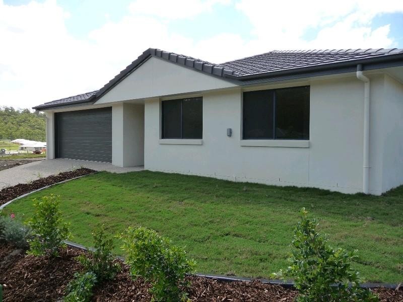 1/55 Wunburra Circuit, Pacific Pines QLD 4211