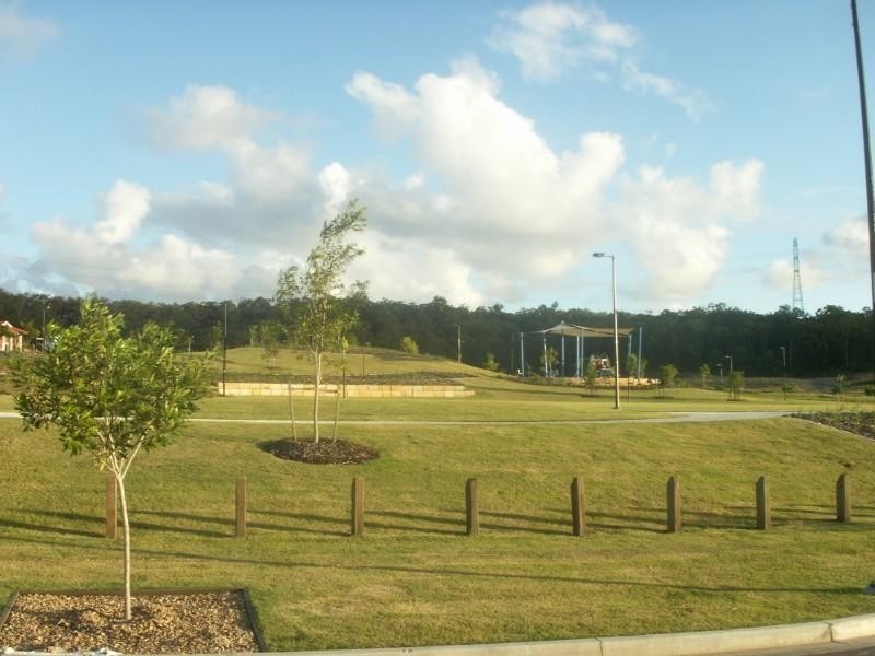 1/55 Wunburra Circuit, Pacific Pines QLD 4211