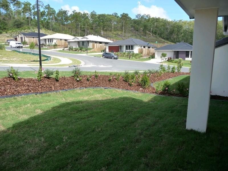 2/55 Wunburra Circuit, Pacific Pines QLD 4211