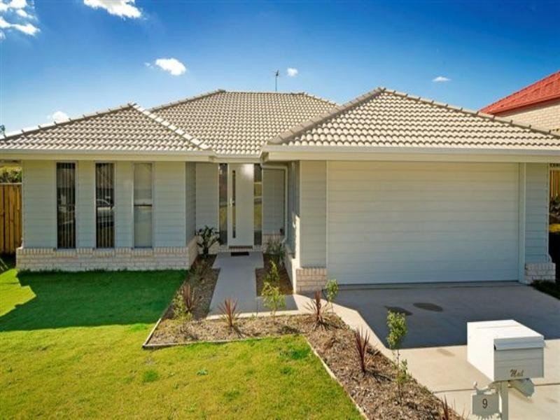 9 Haughton Street, Pacific Pines QLD 4211
