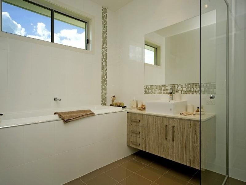 10 Meadow Court, Maudsland QLD 4210