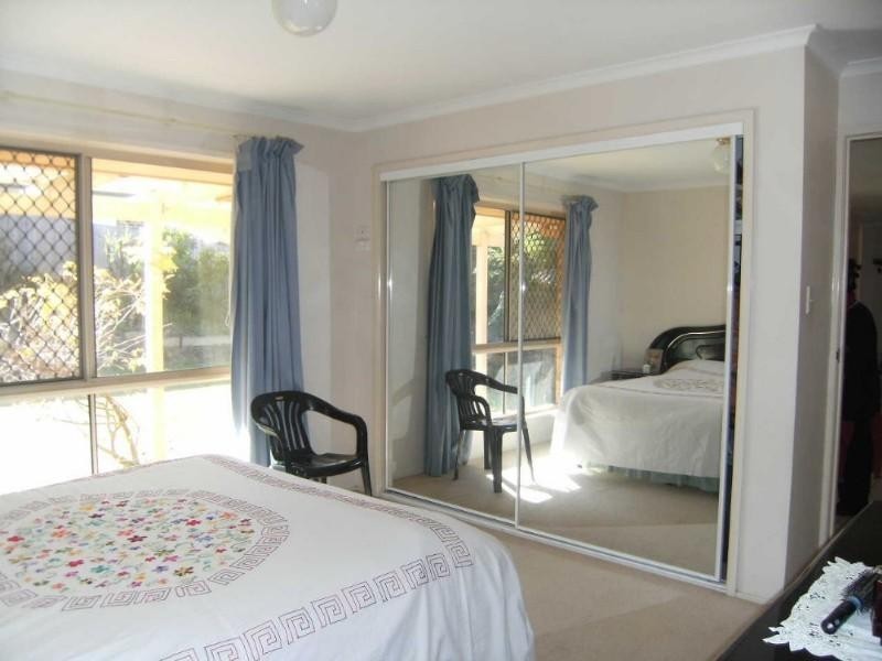 13 Range Court, Arundel QLD 4214