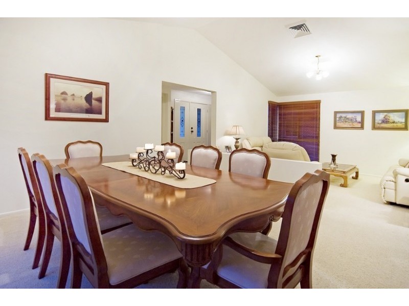 45 Rivertree Avenue, Helensvale QLD 4212