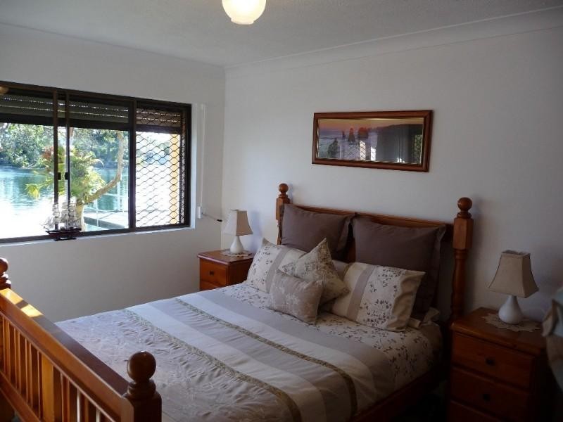 1/46 Back Street, Biggera Waters QLD 4216