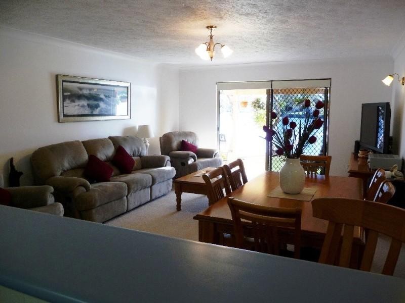 1/46 Back Street, Biggera Waters QLD 4216