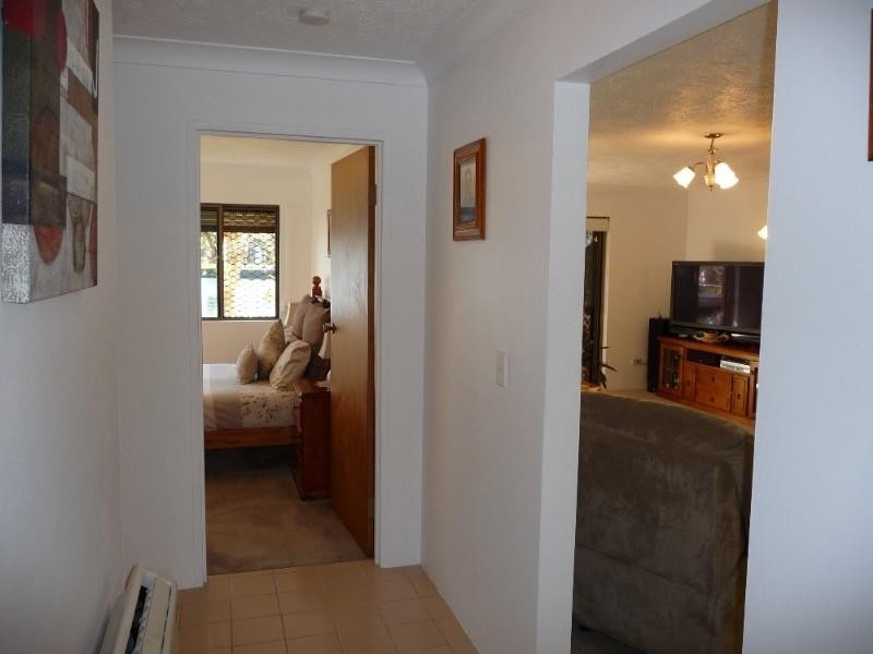 1/46 Back Street, Biggera Waters QLD 4216