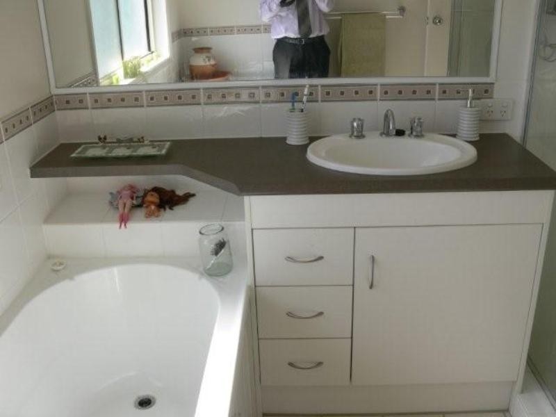 32 Freestone Drive, Upper Coomera QLD 4209