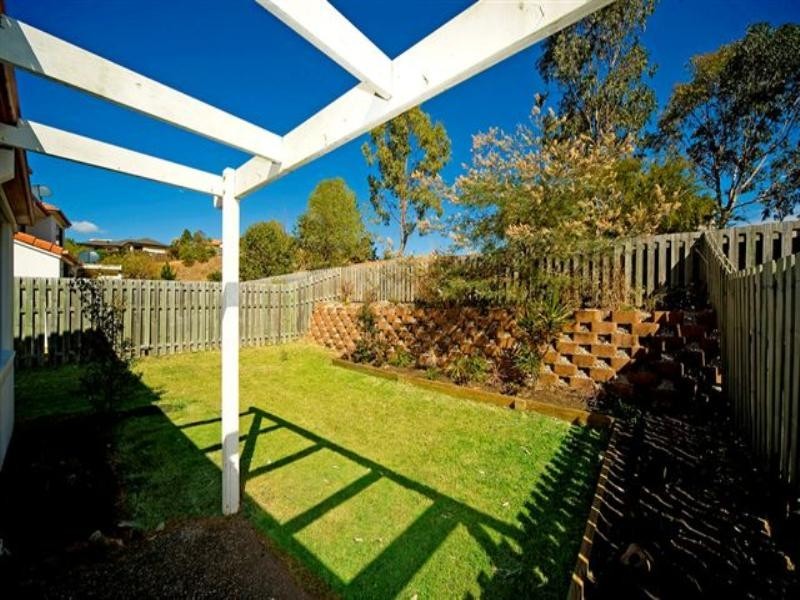 34/2 Studio Drive, Pacific Pines QLD 4211