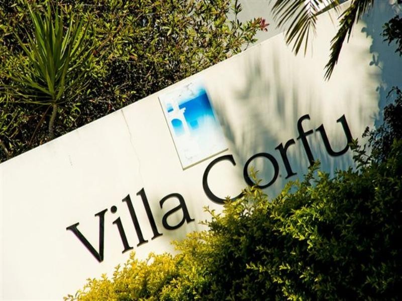 34/2 Studio Drive, Pacific Pines QLD 4211