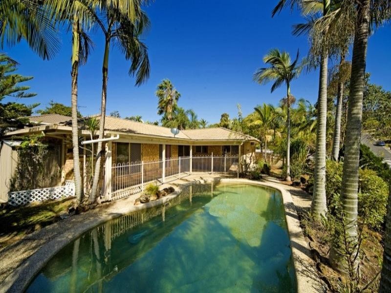 80 Lindfield Road, Helensvale QLD 4212