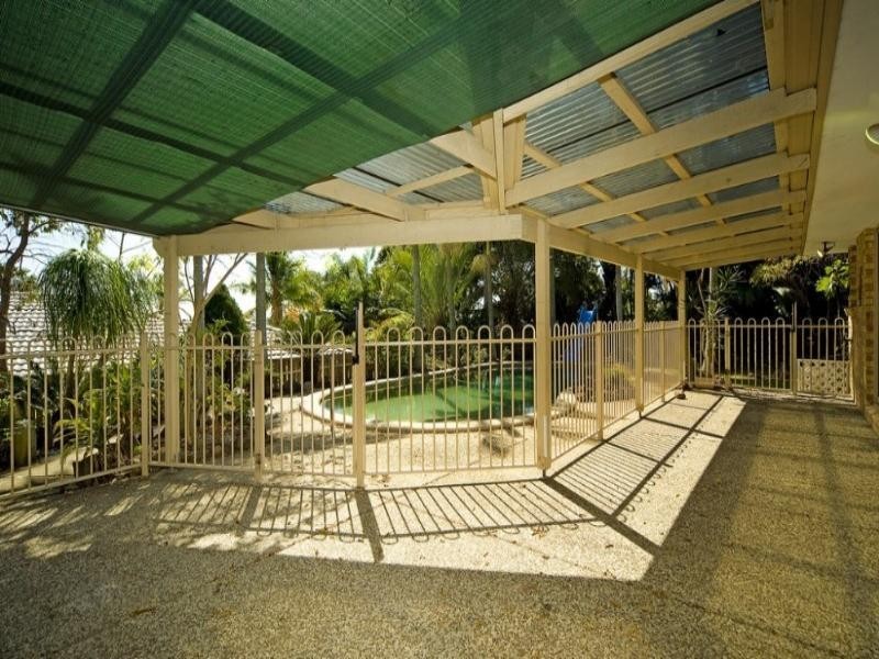 80 Lindfield Road, Helensvale QLD 4212