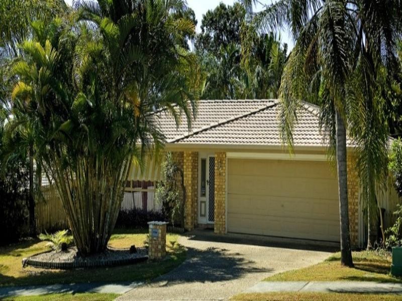 80 Lindfield Road, Helensvale QLD 4212