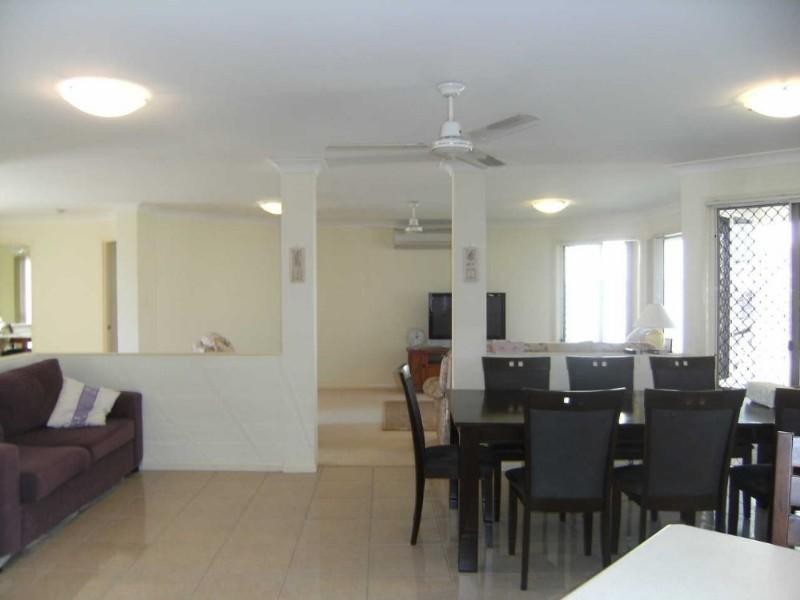 20 Silkwood Way, Molendinar QLD 4214