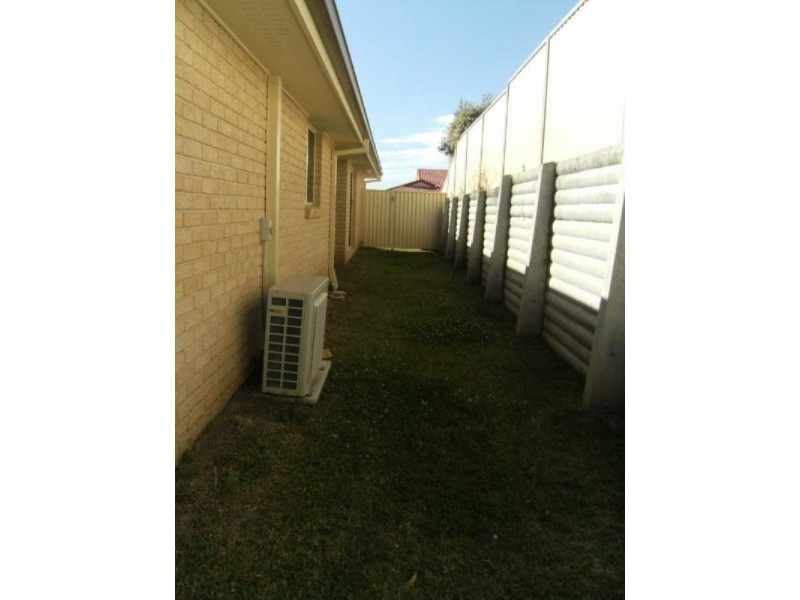 20 Silkwood Way, Molendinar QLD 4214