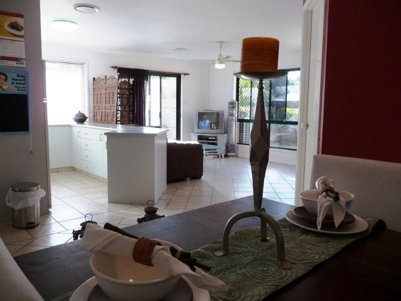 2/76 River Oak Drive, Helensvale QLD 4212